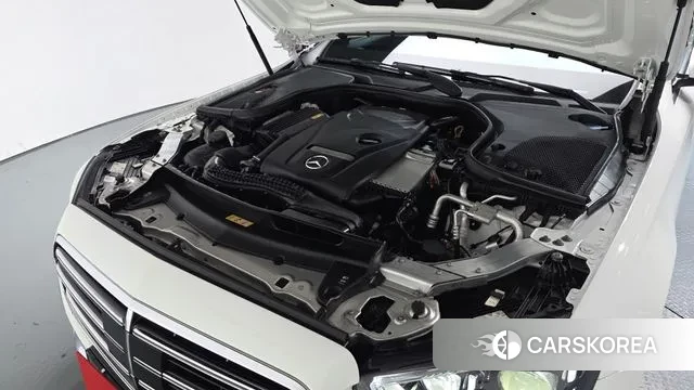 Mercedes-Benz E-Class W213 id 3033205 из Кореи 15