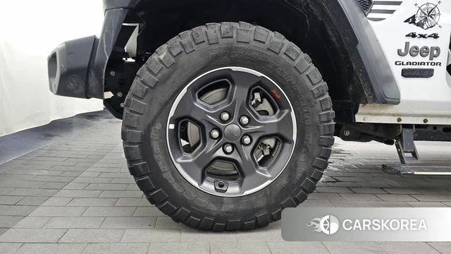 Jeep Gladiator (JT) id 4609389 из Кореи 30