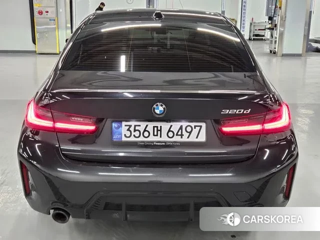 BMW 3 Series (G20) 2024 Черный из Кореи, фото 6