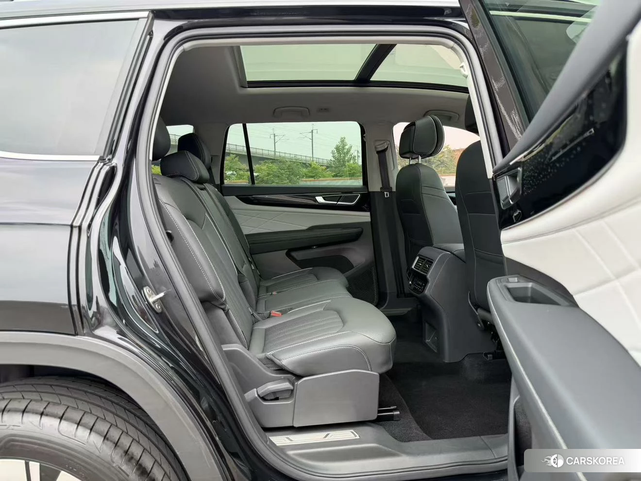 Volkswagen Tourang id 4452172 из Китая 22