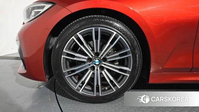 BMW 3 Series (G20) id 4666914 из Кореи 27