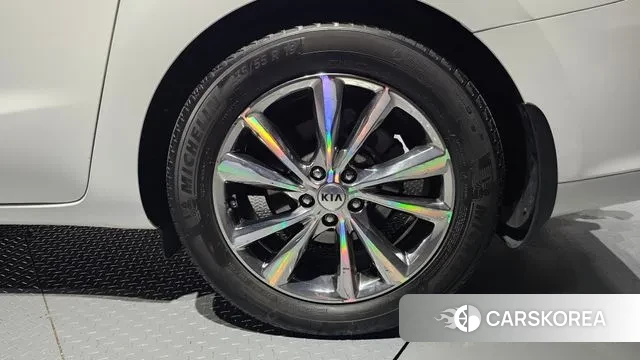 Kia The New Carnival id 3302920 из Кореи 15