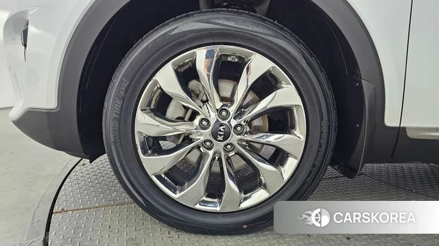 Kia The New Sorento id 4508711 из Кореи 25