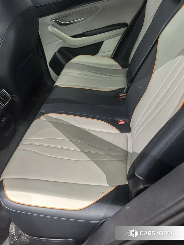 BYD Song PLUS DM 2023 Черный из Китая, фото 5