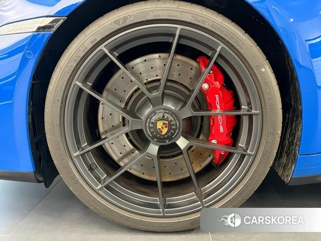 Porsche 911(992) id 4617338 из Кореи 15