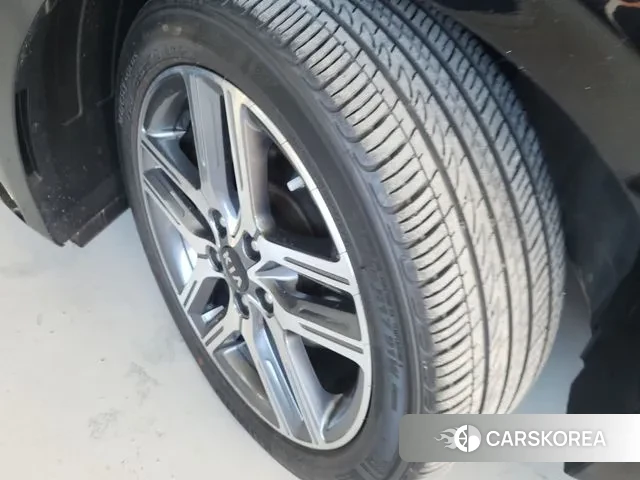 Kia Come New K3 id 3669165 из Кореи 15