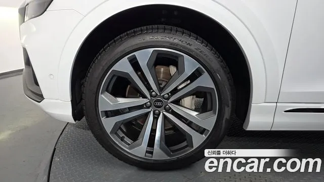 Audi Q8 (4M) id 2852954 из Кореи 15