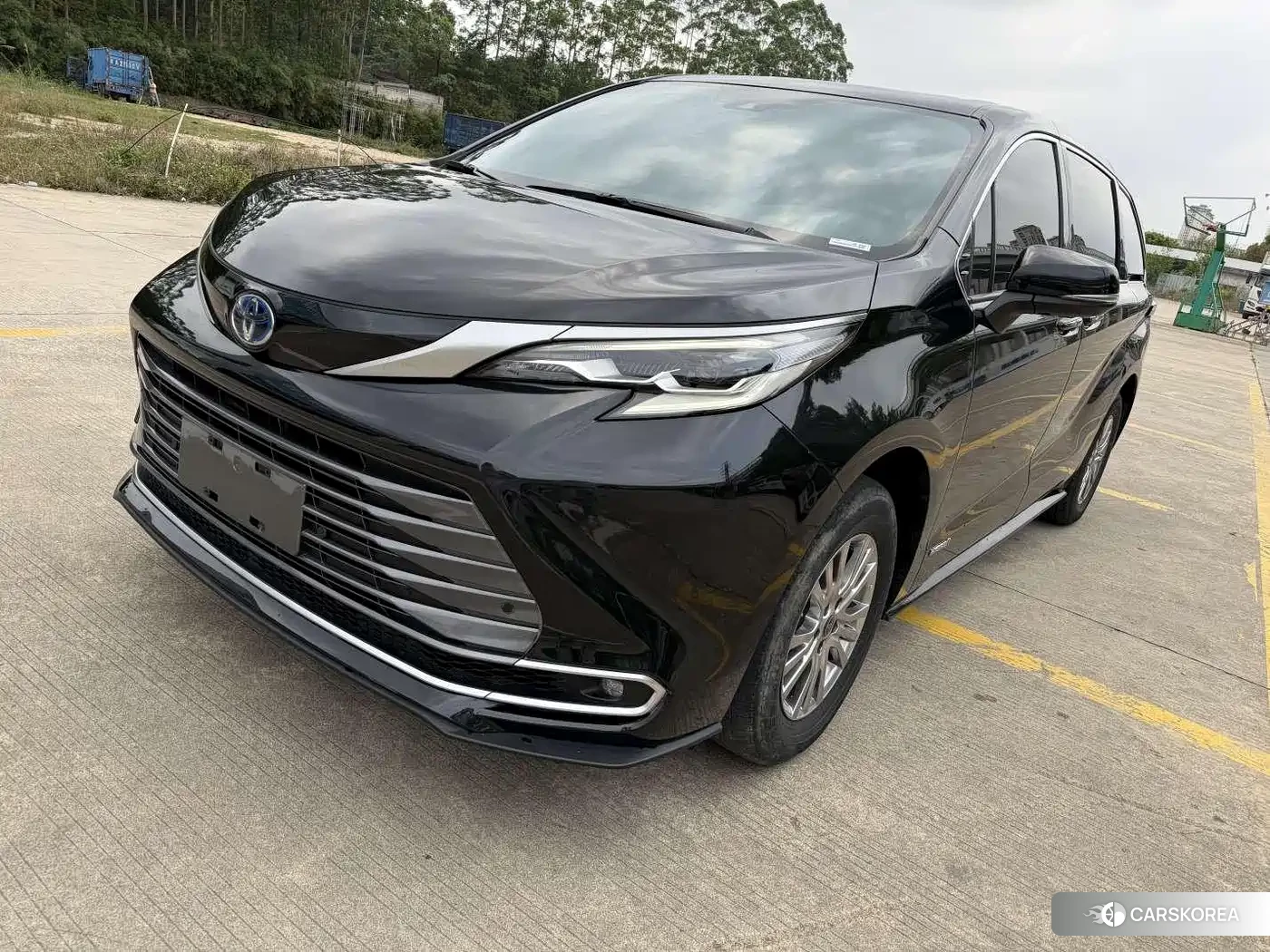 Toyota Sienna id 4553863 из Китая 8