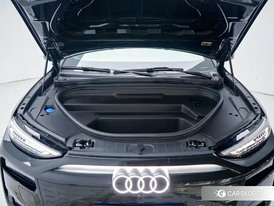Audi Q6L e-tron id 4674514 из Китая 25