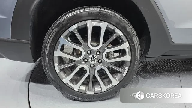 Ssangyong Torres id 3354226 из Кореи 15