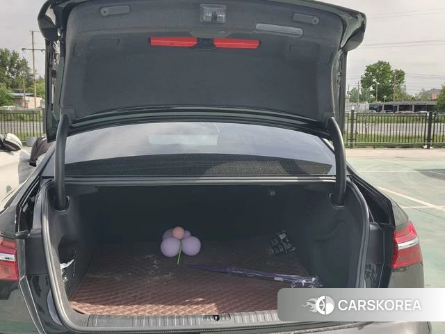 Audi A6L id 4263774 из Китая 19
