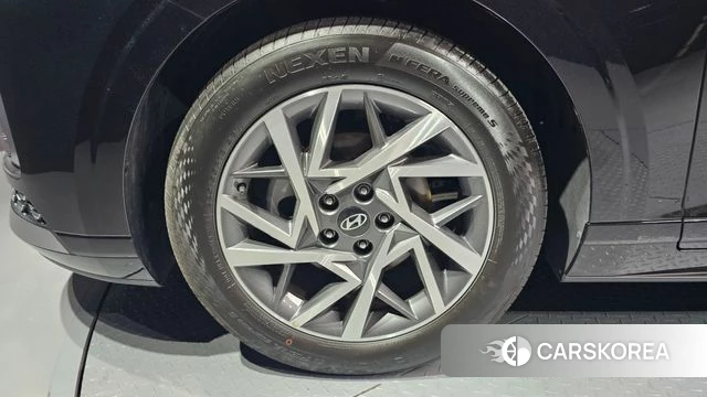 Hyundai Grandeur Hybrid (GN7) id 4016886 из Кореи 15