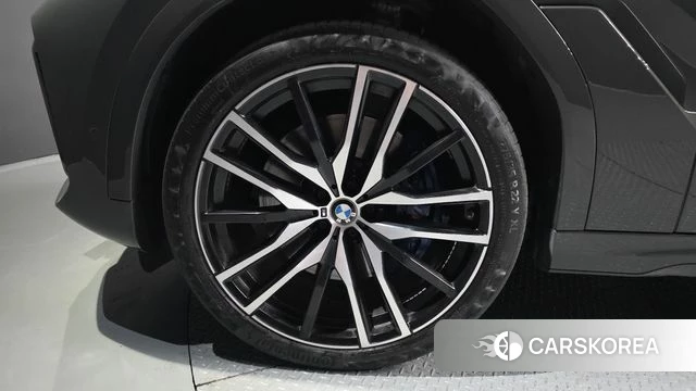 BMW X6 (G06) id 4354949 из Кореи 15