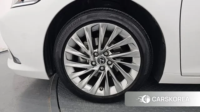 Lexus ES300h 7th generation id 3437499 из Кореи 15