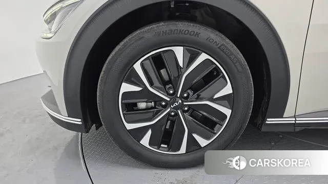 Kia EV6 id 3478621 из Кореи 15