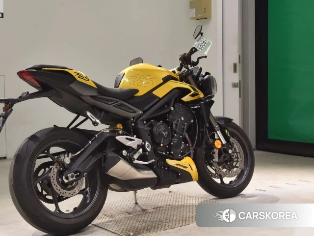 Triumph STREET TRIPLE 765 RS 2023 из Японии, фото 2