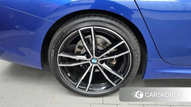 BMW 3 Series (G20) id 4535162 из Кореи 29