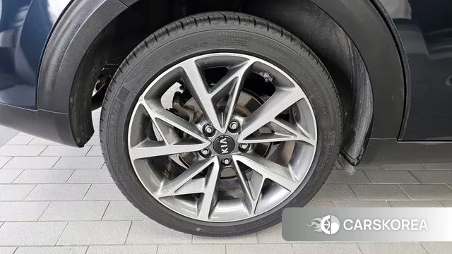 Kia The New Niro id 3248677 из Кореи 15