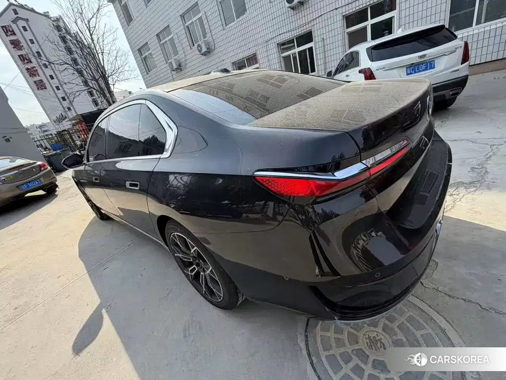 BMW 7 series 2026 Черный из Китая, фото 5