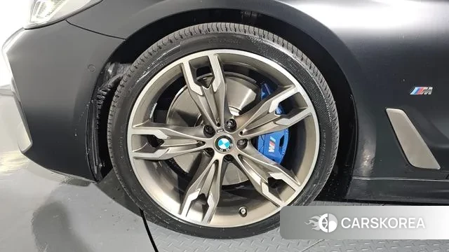 BMW 5 Series (G30) id 3323972 из Кореи 15