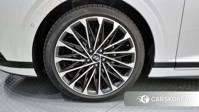 Hyundai Grandeur Hybrid (GN7) id 2915200 из Кореи 15
