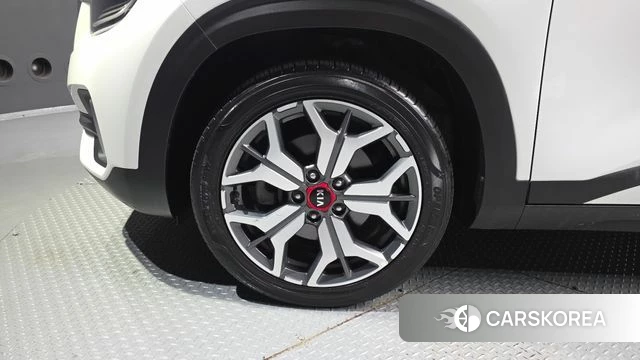 Kia Seltos id 4751049 из Кореи 15