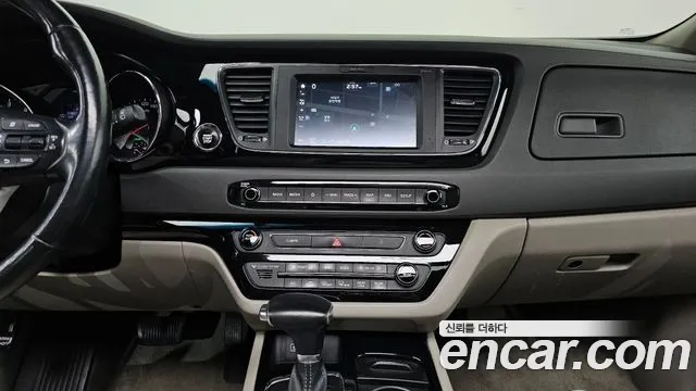 Kia All New Carnival id 2766315 из Кореи 15