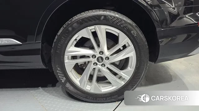 Audi Q7 (4M) id 3012408 из Кореи 15