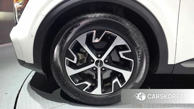 Kia Sportage 5th Generation Hybrid id 4355087 из Кореи 29