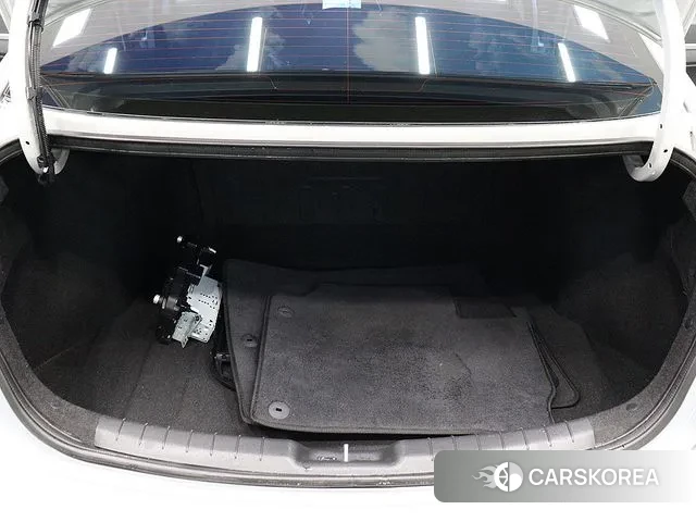 Hyundai The New Avante AD id 3417776 из Кореи 15