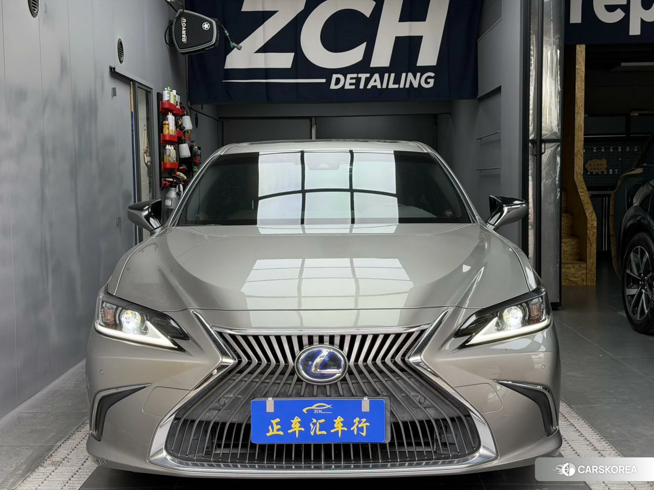 Lexus ES id 4485379 из Китая 11