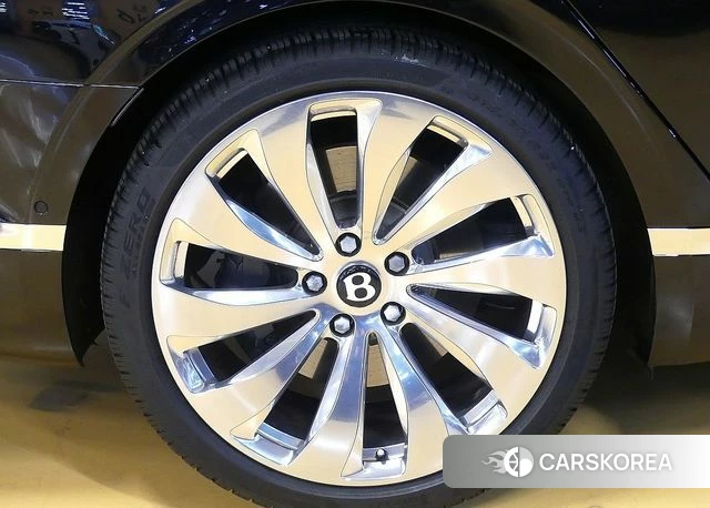 Bentley Flying Spur 3rd Generation id 3910245 из Кореи 15