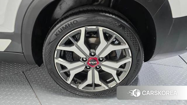 Kia Seltos id 3799956 из Кореи 15