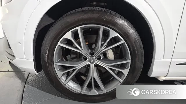 Audi Q8 (4M) id 3032918 из Кореи 15