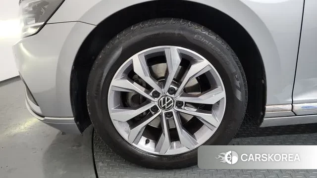 Volkswagen Passat GT (B8) id 3675742 из Кореи 15