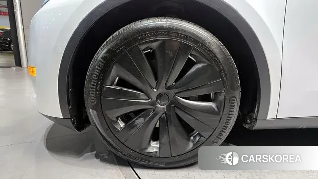 Tesla Model Y id 3555668 из Кореи 15