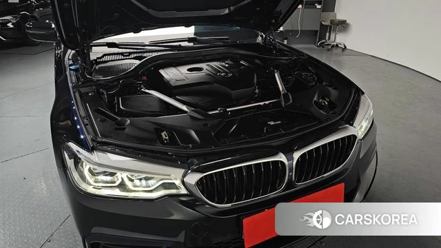 BMW 5 Series (G30) id 3894233 из Кореи 15