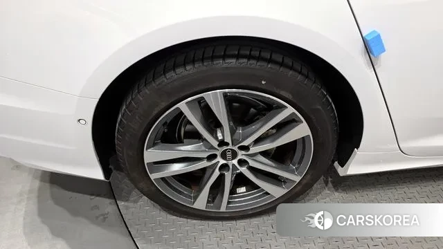 Audi A6 (C8) id 3360802 из Кореи 15