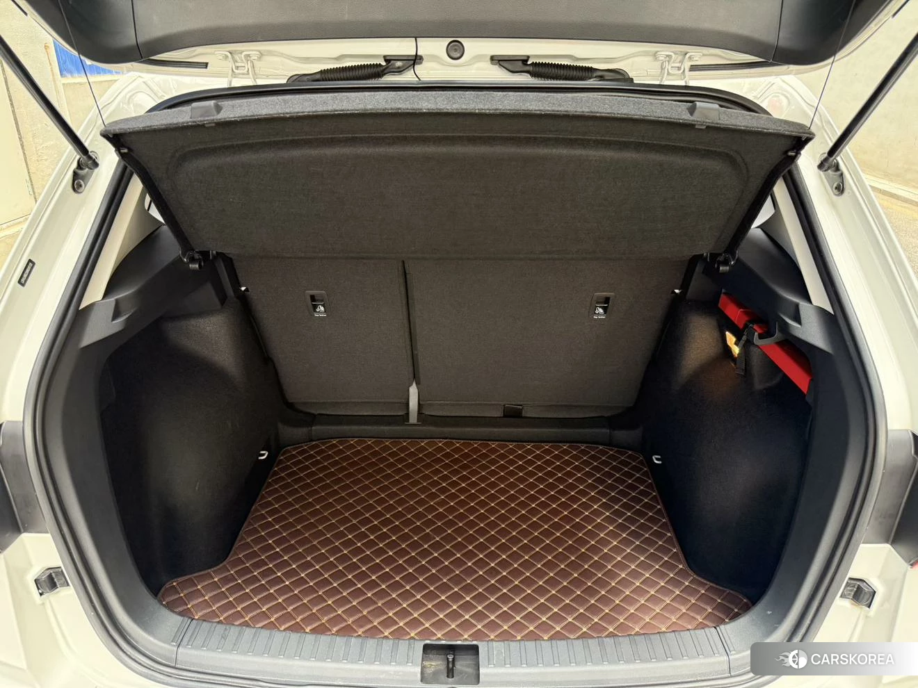 Volkswagen Tuyue id 4487124 из Китая 20