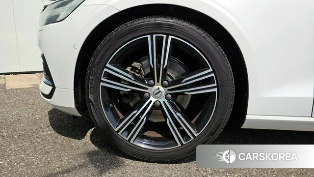 Volvo S60 3rd generation id 3942428 из Кореи 15