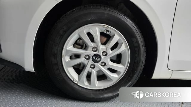 Kia Come New K3 id 4728063 из Кореи 15