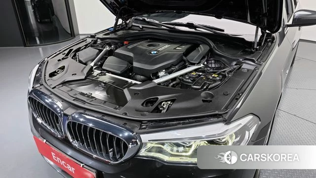 BMW 5 Series (G30) id 4294939 из Кореи 30