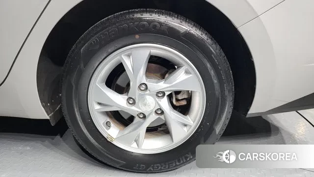 Hyundai Avante (CN7) id 3607154 из Кореи 15