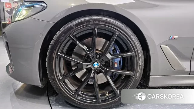 BMW 5 Series (G30) id 3597896 из Кореи 15