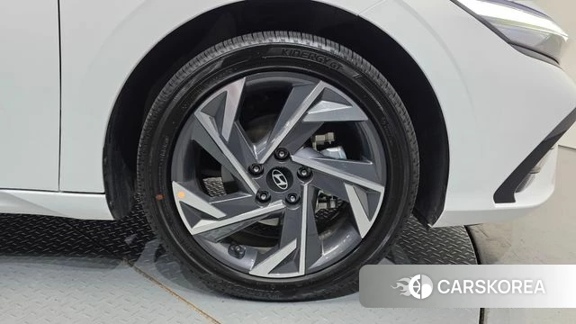 Hyundai The New Avante Hybrid (CN7) id 4441535 из Кореи 26