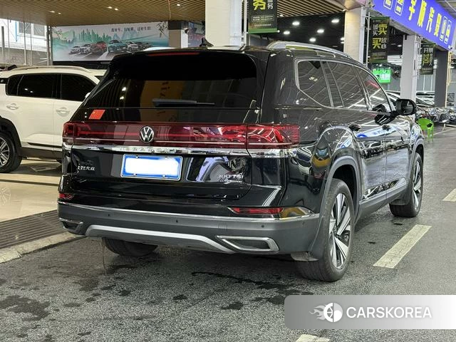 Volkswagen Tourang id 4298491 из Китая 8
