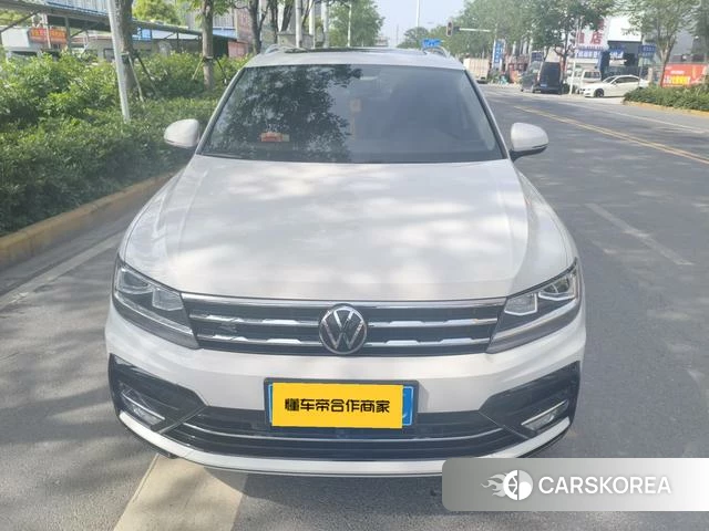Volkswagen Tiguan L 2021 Белый из Китая, фото 5