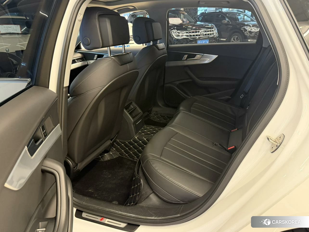 Audi A4L 2023 Белый из Китая, фото 5