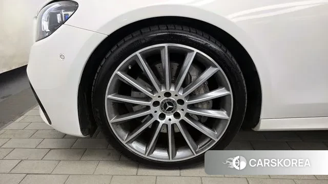 Mercedes-Benz E-Class W213 id 3722808 из Кореи 15