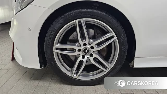 Mercedes-Benz E-Class W213 id 3192994 из Кореи 15